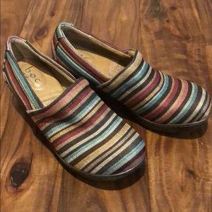 Born  boc Multicolored Clogs!
